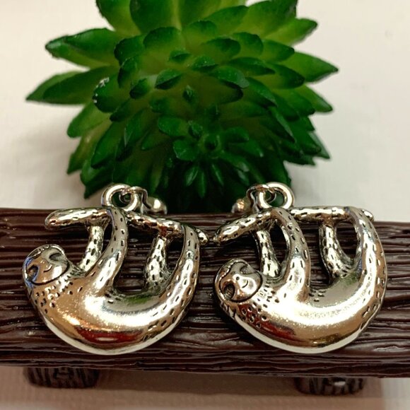 Sloth Earring, Sloth Jewelry, Silly Animal Earring, Gift Idea, Cute Earrings - Picture 3 of 6